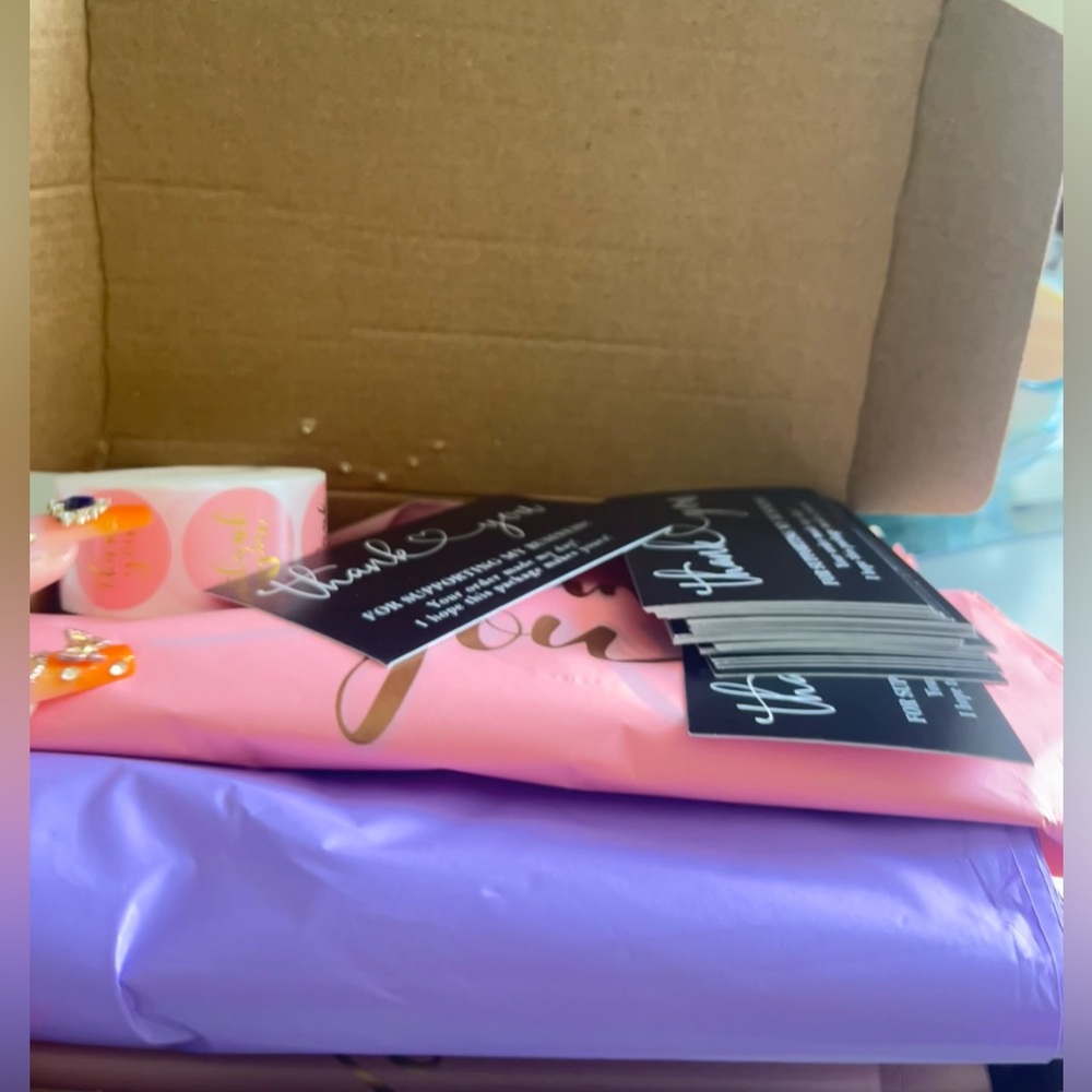 Seller shipping bundle 🛍️📦 - Picture 5 of 9